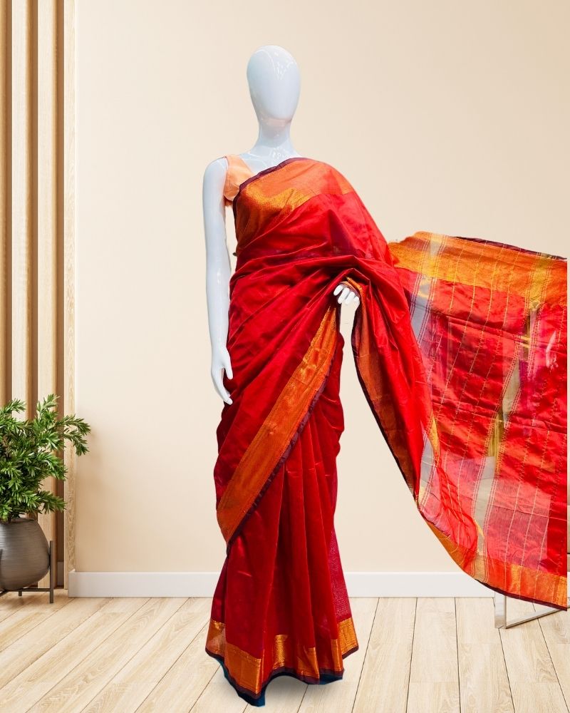 Handloom-Cotton-Saree-Red-with-Yellowgold-Border